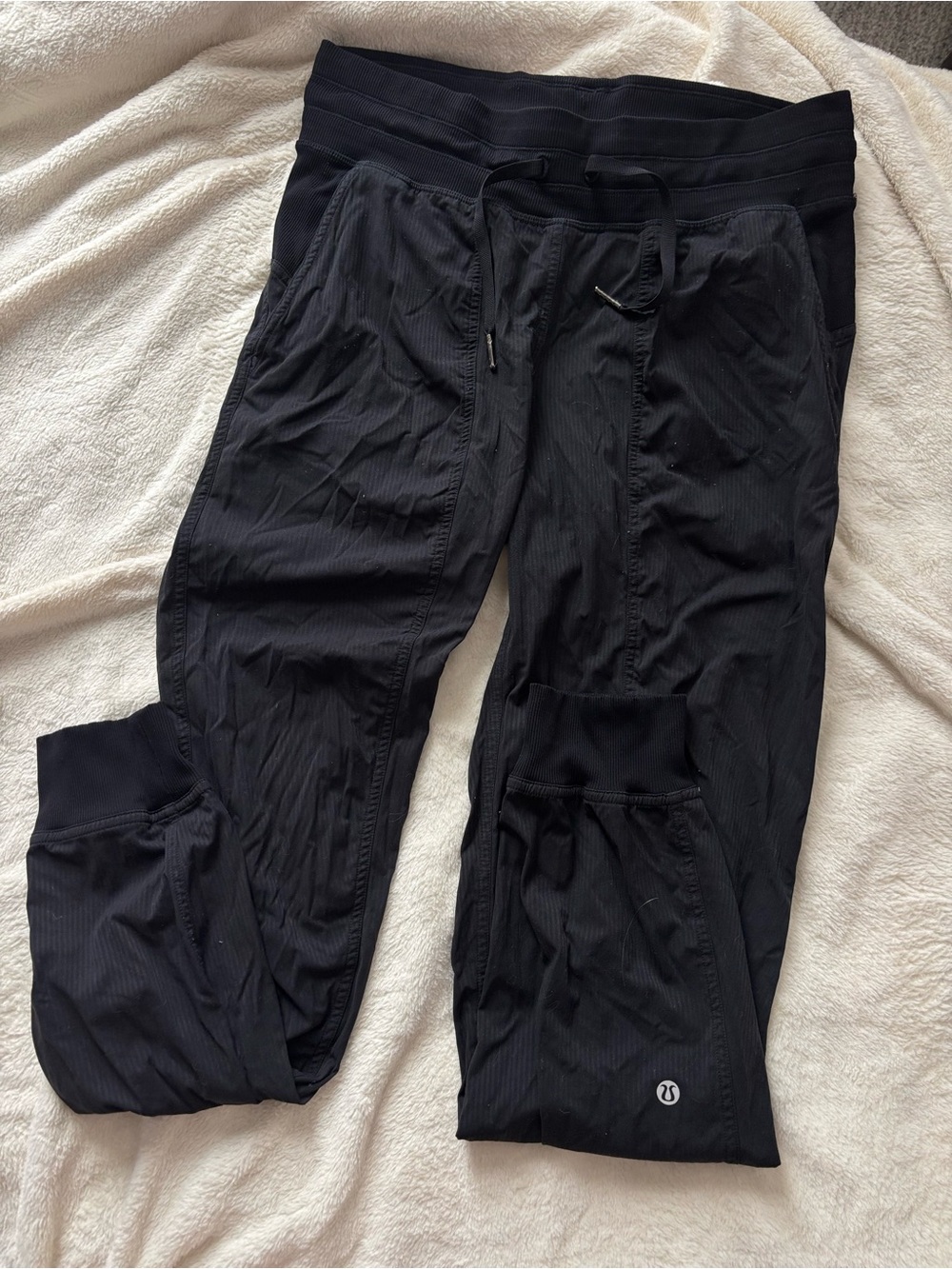 Lululemon Dance Studio Jogger Black Size 6 - Picture 2 of 10